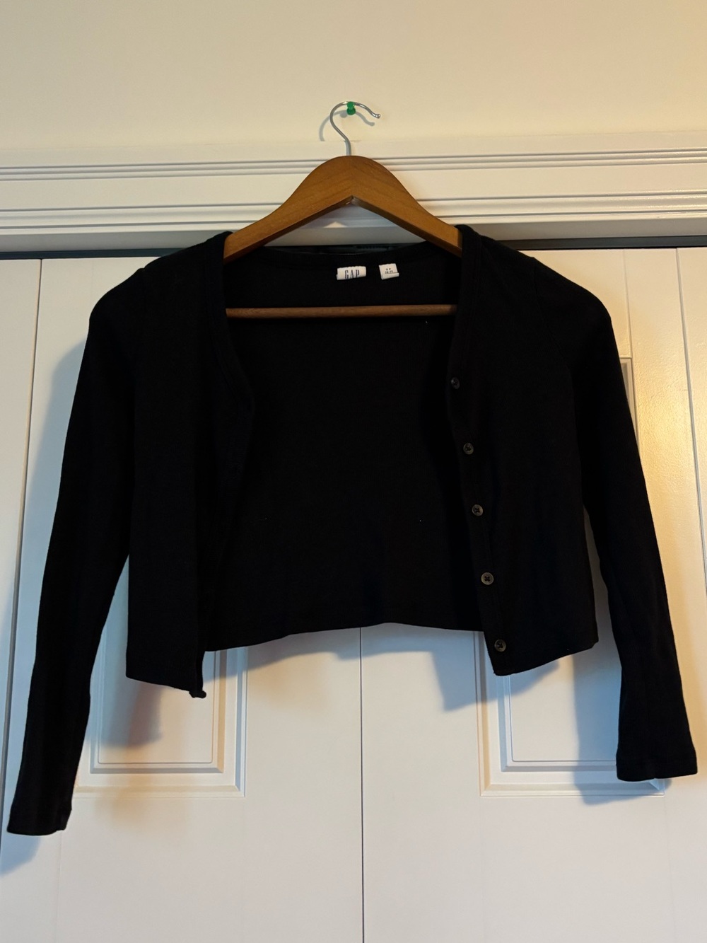 Gap, girls size 6/7 black cardigan